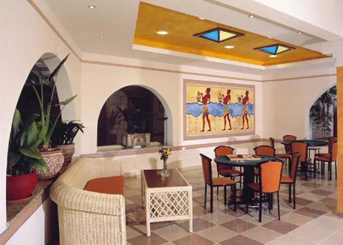 Apollon ホテル 4*