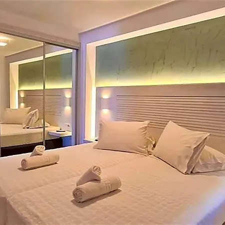 Hotel Apollon 4*