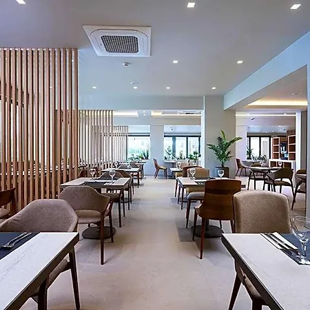 Hotel Apollon 4*