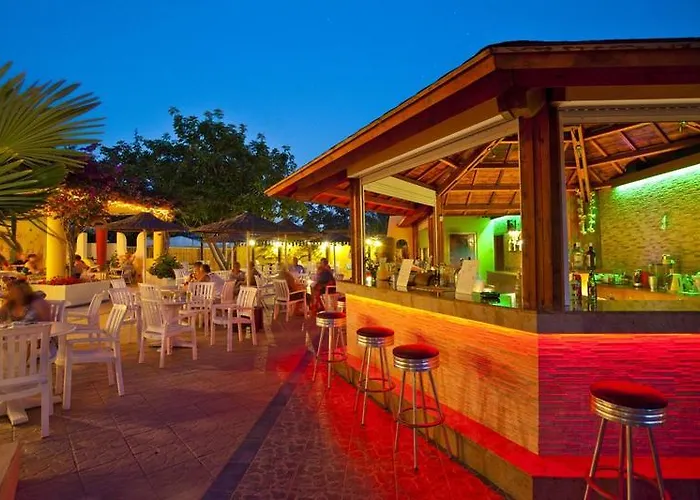 阿波罗大酒店 4*