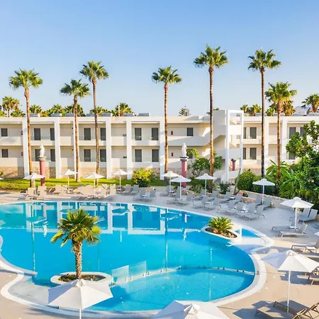 Apollon Hotel 4*