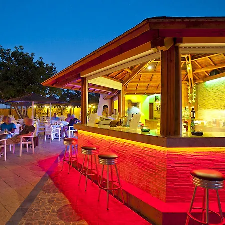 Hotel Apollon 4*
