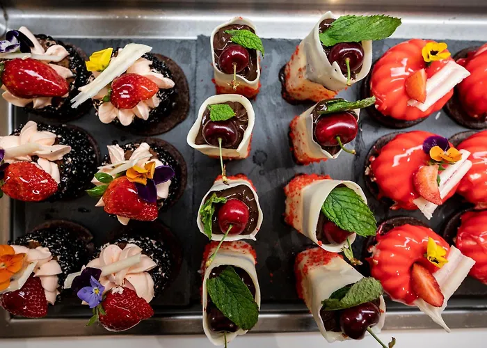 أبولون فندق